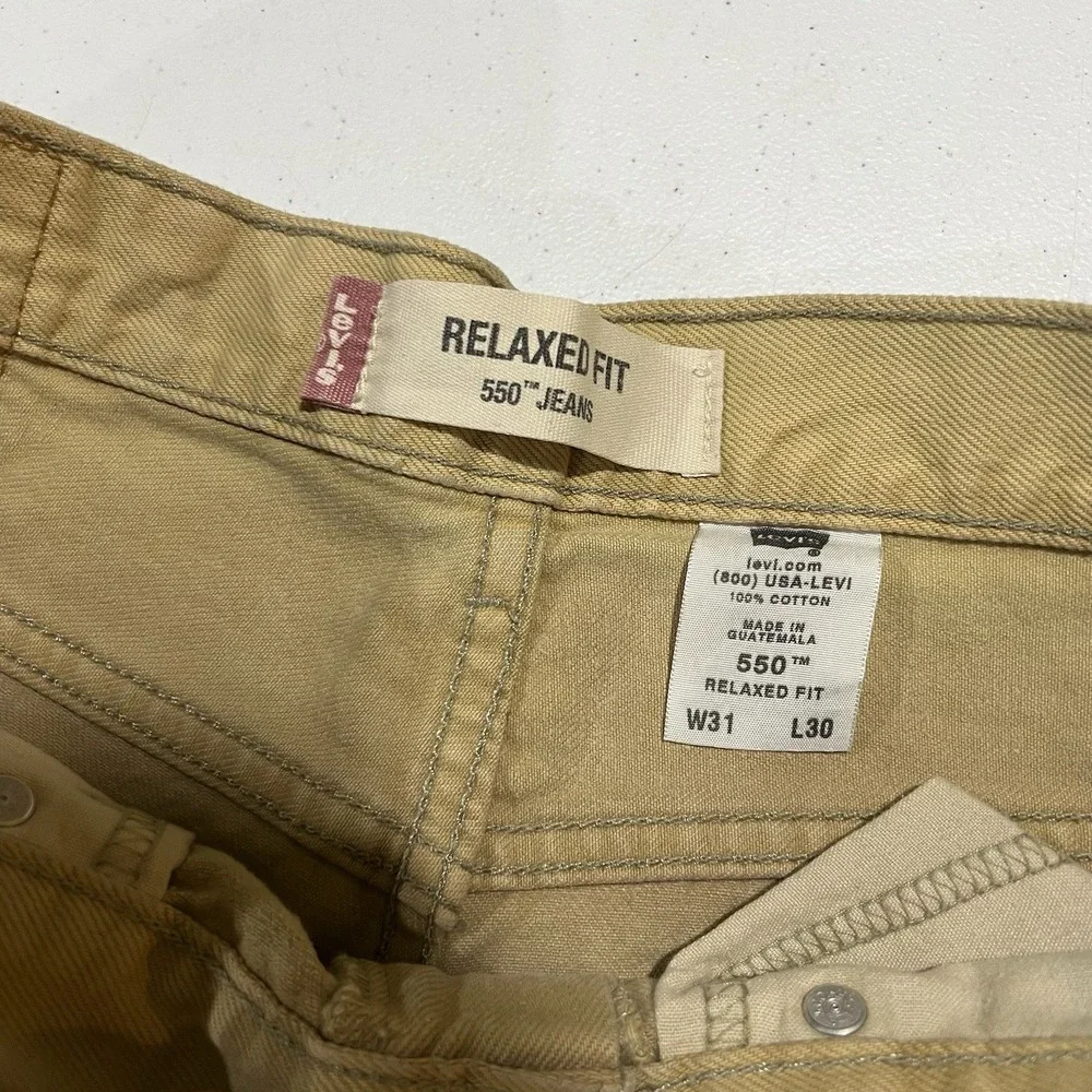 Vintage Levis 550 Jeans Mens 32 Relaxed Fit Y2K Straight Denim 2003 Beige Gold